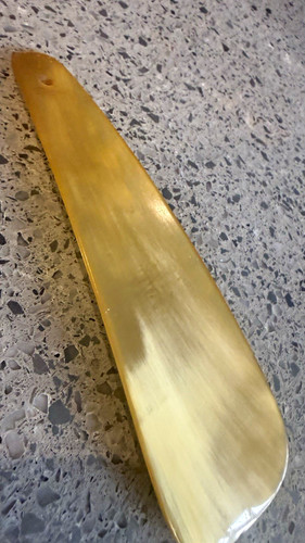 Vintage natural horn shoehorn
