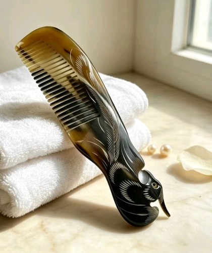 Horn comb with black - ox,